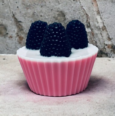Mydło glicerynowe muffin o zapachu owoców leśnych